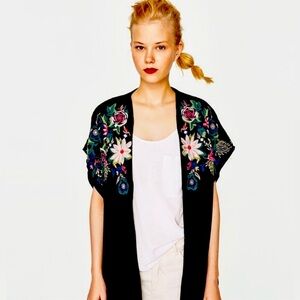 ZARA TRF- Outerwear Cardigan Black Floral Embroidered